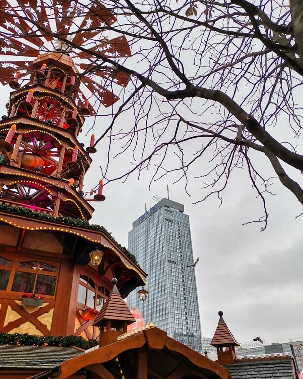 Christmas market at Alexanderplatz