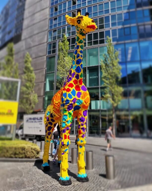 Lego giraffe on Potsdamer Platz