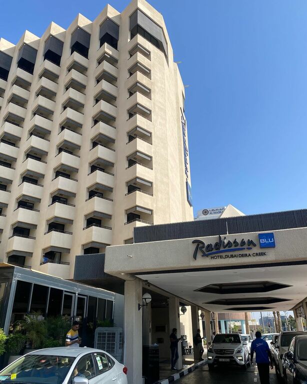 Radisson Blu Hotel, Dubai Deira Creek
