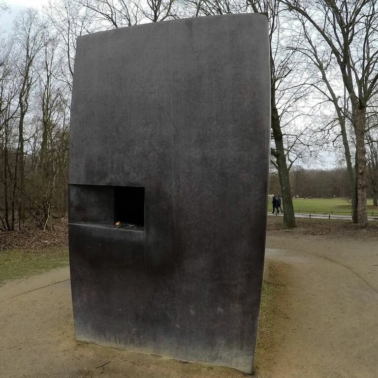 Memorial to Homosexuals Persecuted Under Nazism