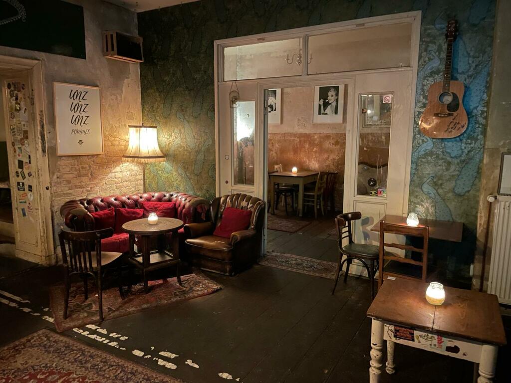 Kaduka Bar
