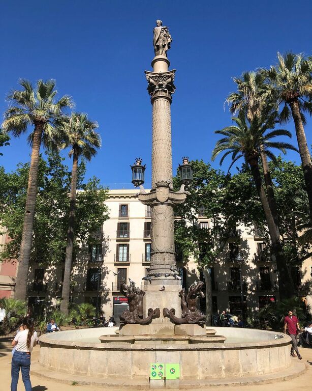 Plaça del Duc de Medinaceli