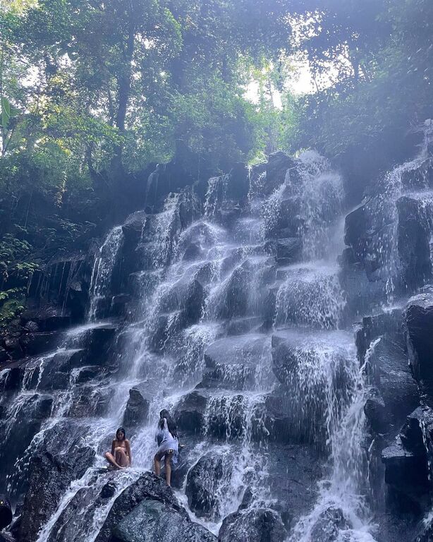 Kanto Lampo Waterfall