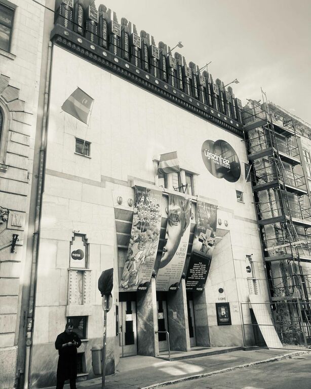 New Theatre