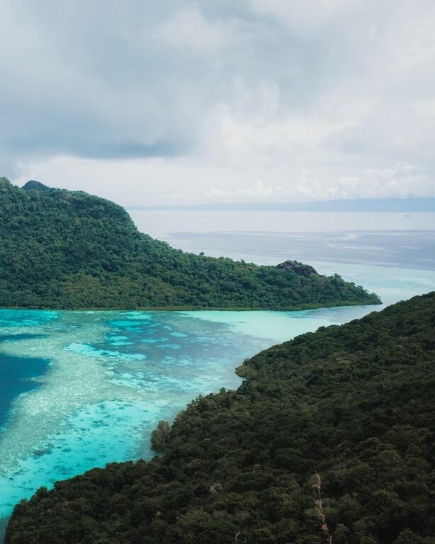 Bohey Dulang Island