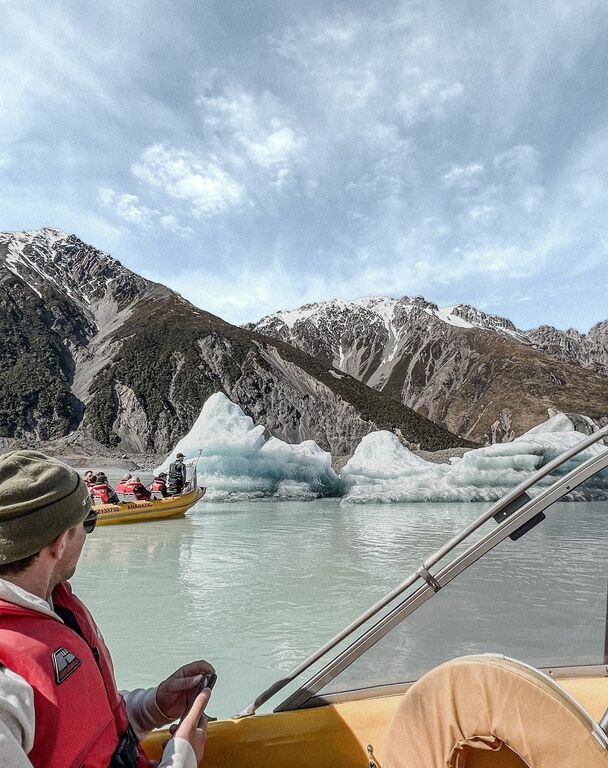 Tasman Glacier Lake