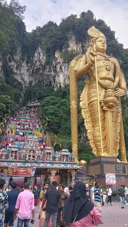 Sri Subramaniar temple, famously known as Batu Caves