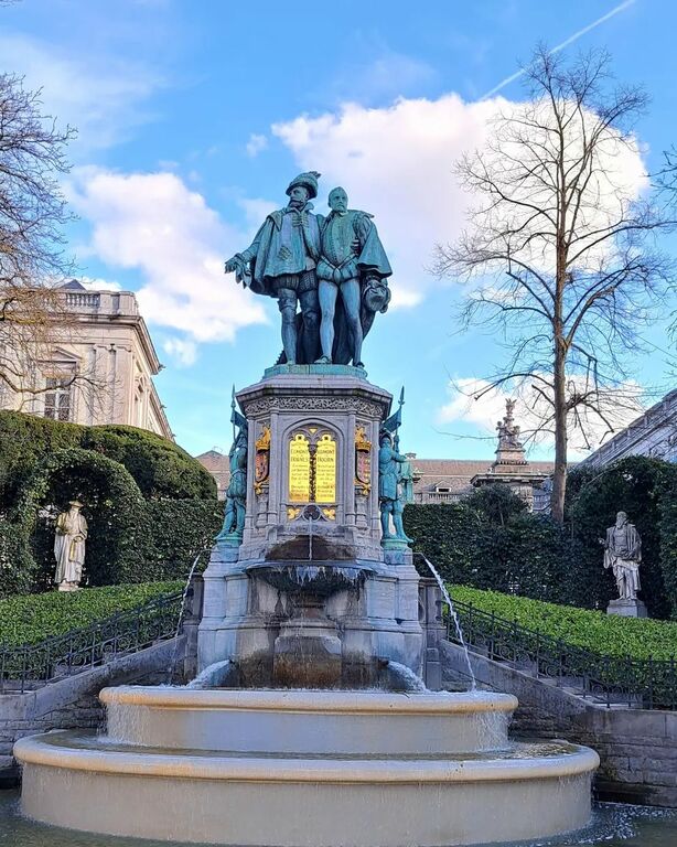 Statue of Counts Egmont and Hoorn
