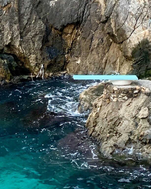 La Grotta Bar