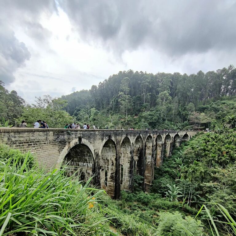 Nine Arches Bridge