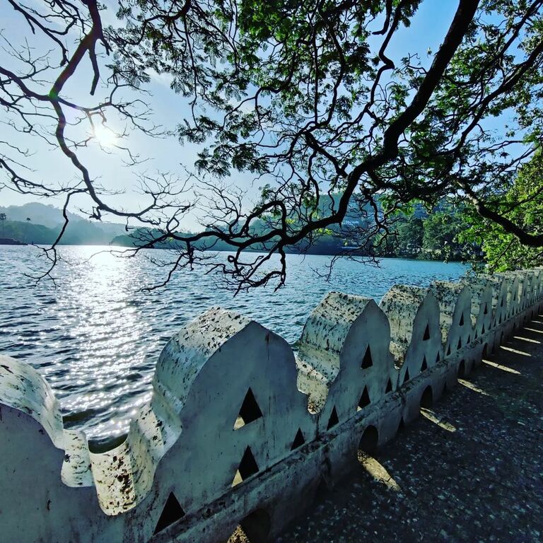 Kandy Lake