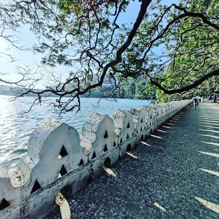 Kandy Lake