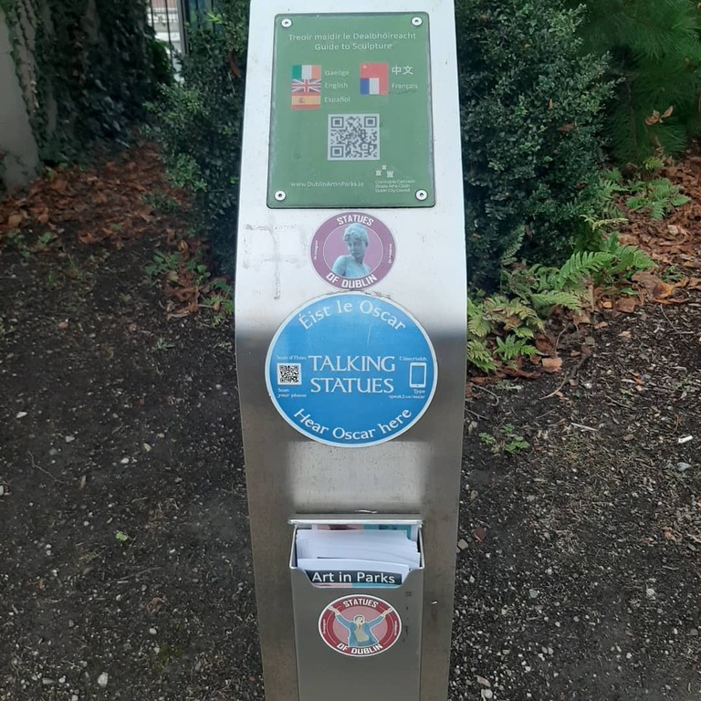 Oscar Wilde Monument