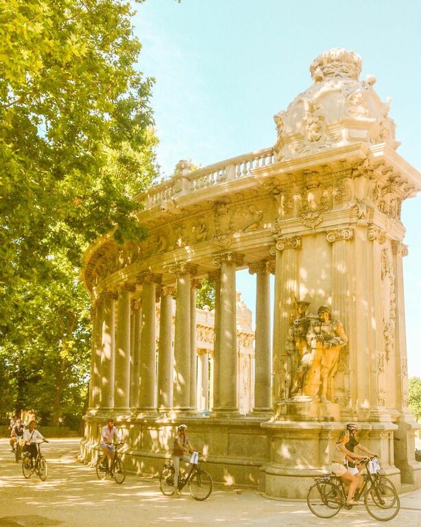 El Retiro Park