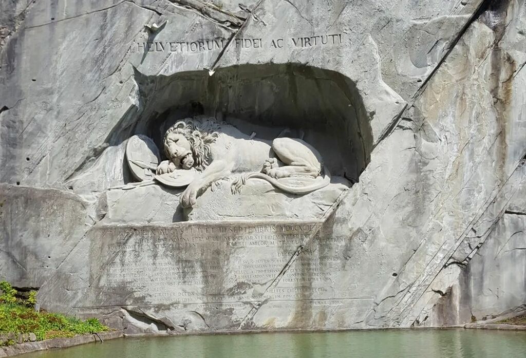 Lion Monument