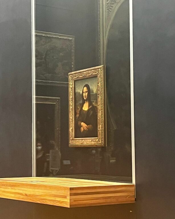 Louvre Museum