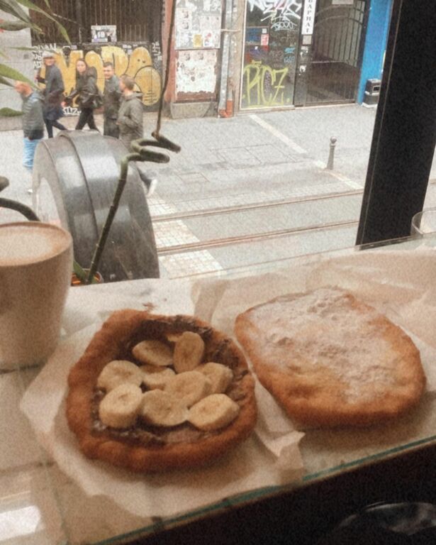 Mekitsa (fried dough) with Nutella and banana