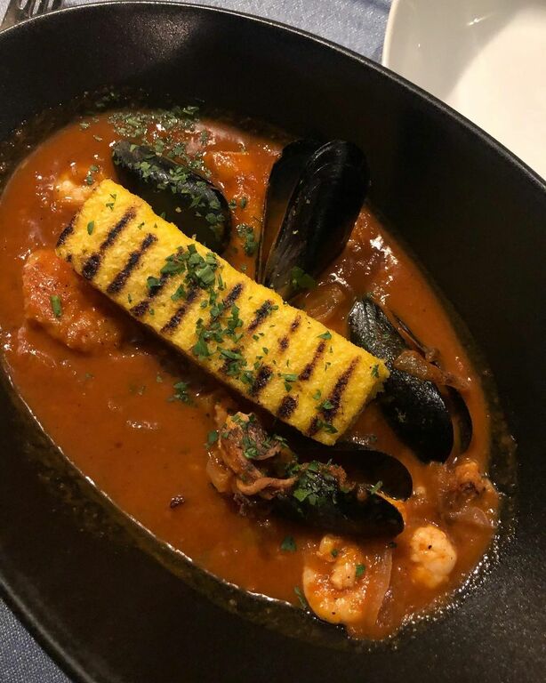Fish stew at Gradska Kavana Arsenal