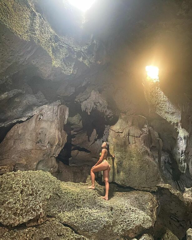 Hinagdanan Cave