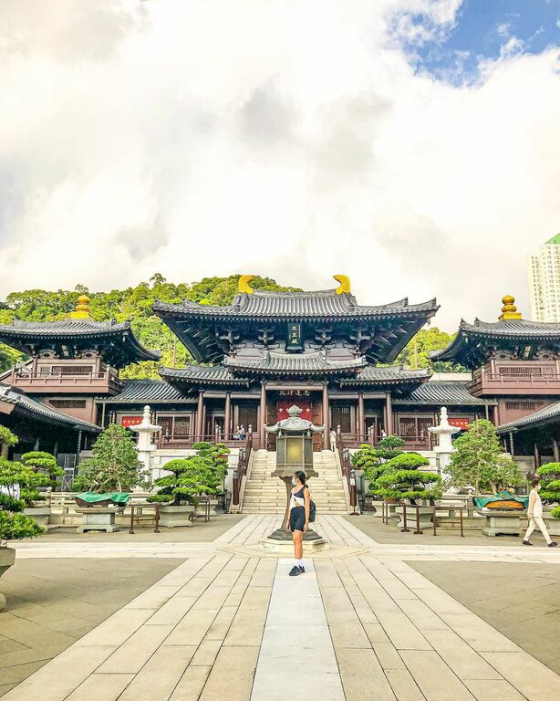 Lotus Pond Garden in Chi Lin Nunnery