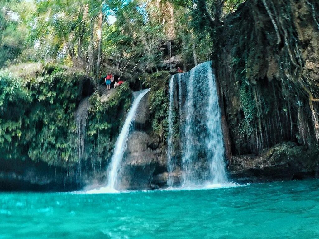 Kawasan Falls