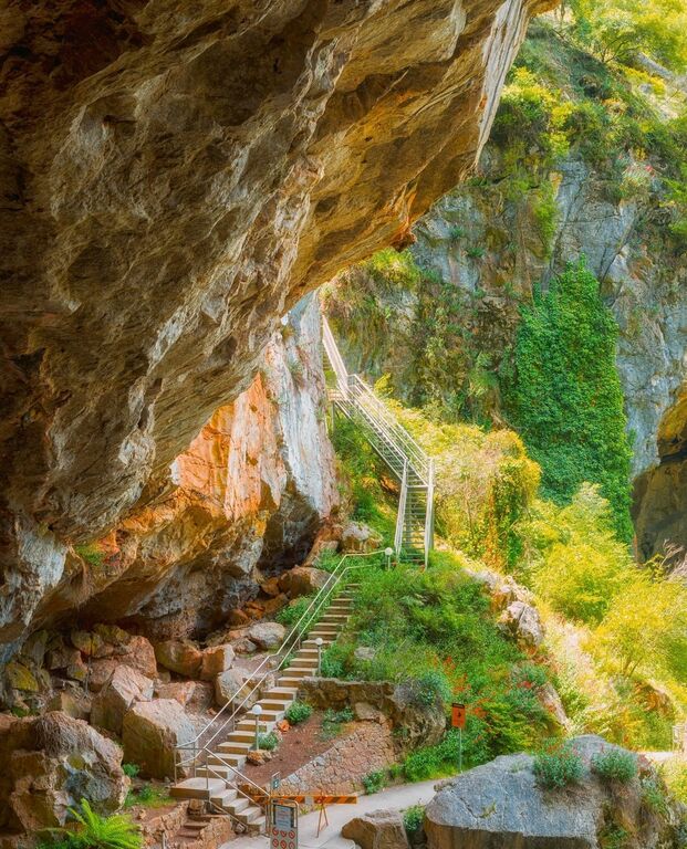 Jenolan Caves