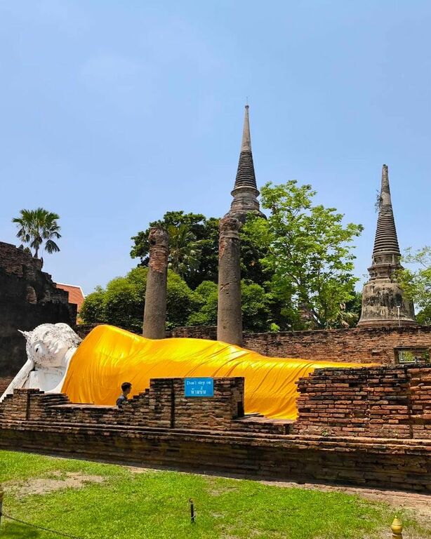 Wat Yai Chai Mongkhon