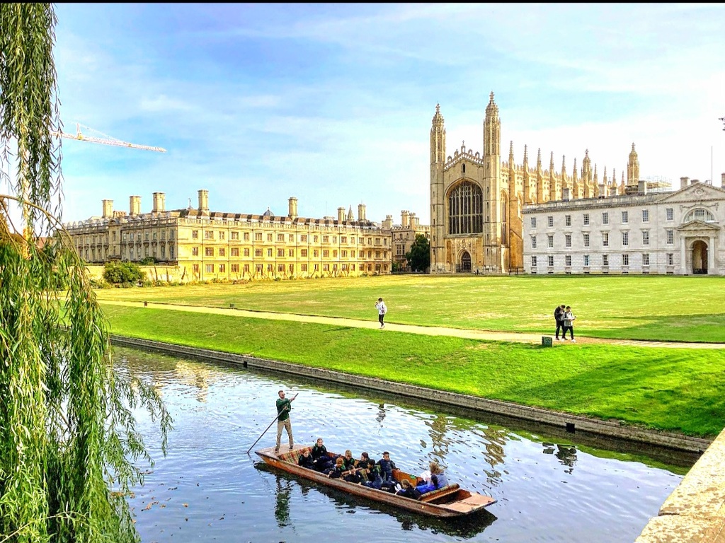 Punting at River cam