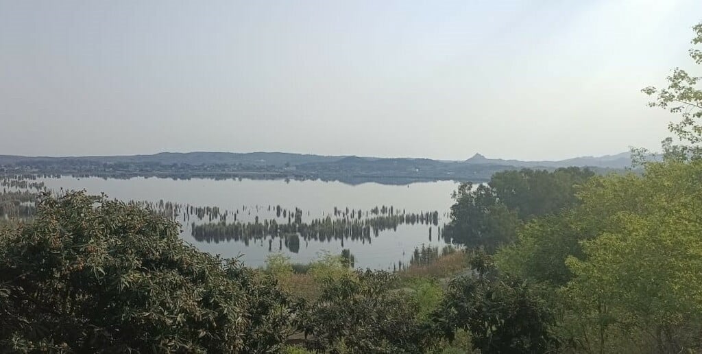 Kallar Kahar Lake