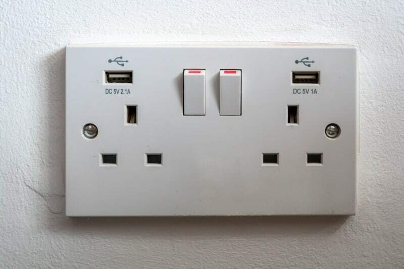 UAE outlets