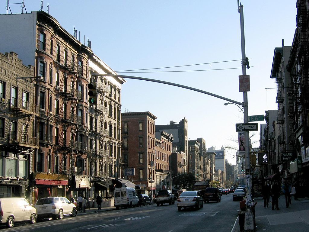 10 Safe Neighborhoods To Stay In Manhattan, New York Trip101