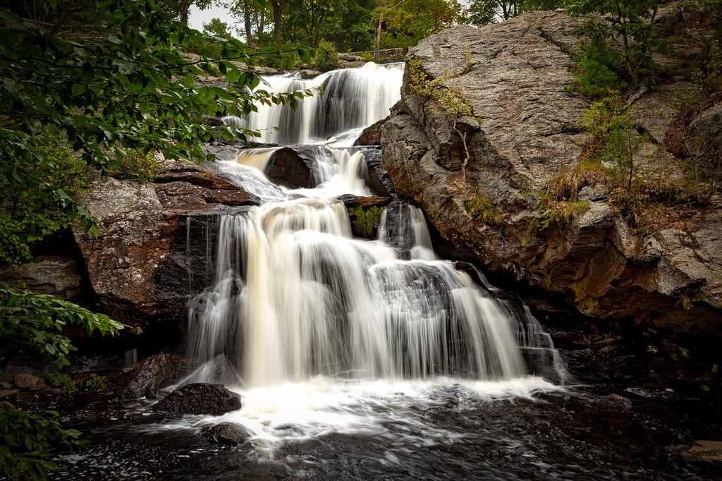 Top 10 Waterfall Hikes In Connecticut, USA Trip101