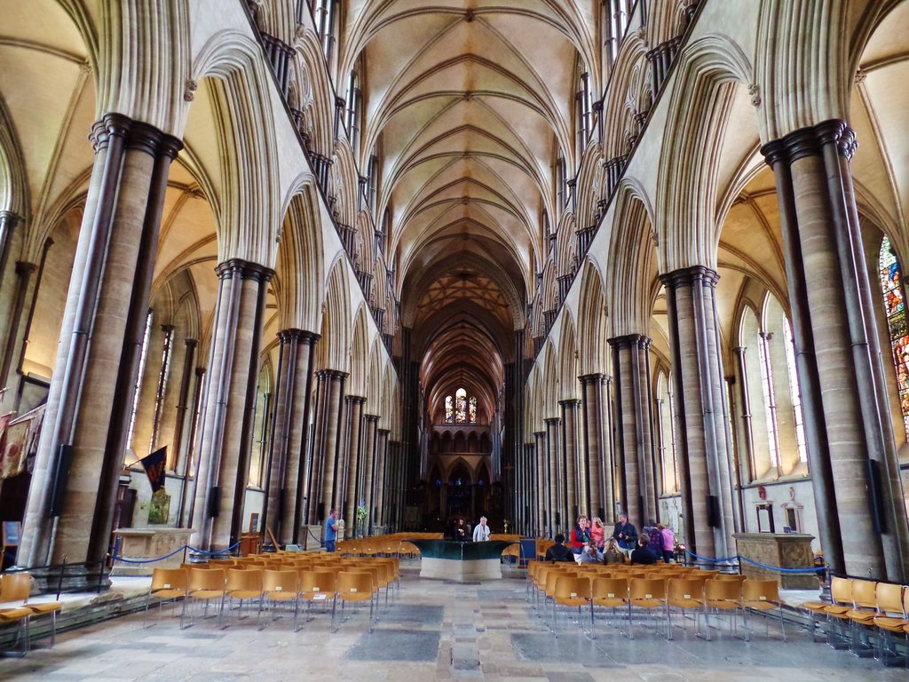 Step Into Medieval England In Salisbury Cathedral Trip101