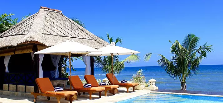 6 Best Villas With Beach Access In Lovina, Bali