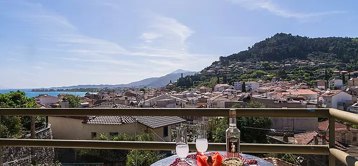 Top 12 Airbnb Vacation Rentals In Nafpaktos, Greece