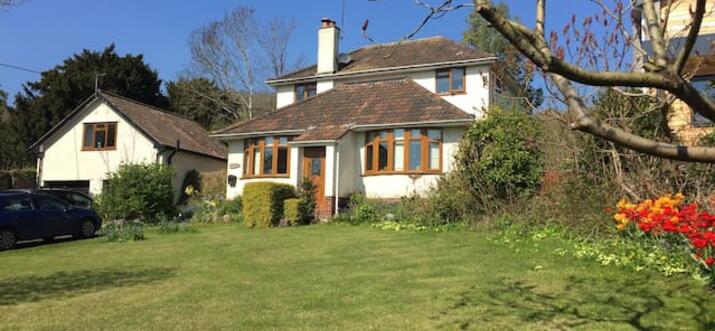 airbnb Cheddar Gorge