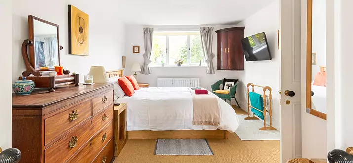 Top 12 Airbnb Vacation Rentals In Formby, England