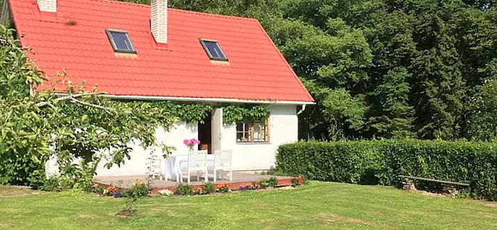 Top 10 Airbnb Vacation Rentals In Loo, Estonia