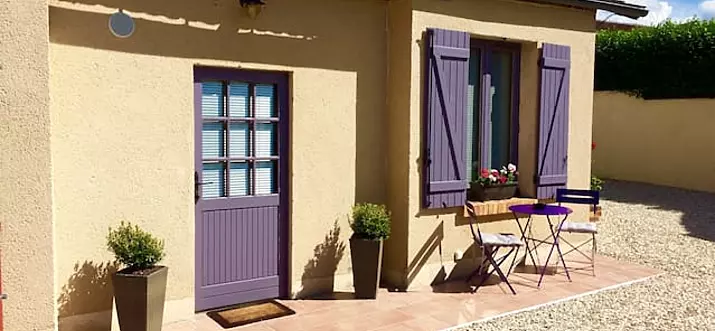 Top 10 Airbnb Vacation Rentals In Auvergne, Poilly-sur-Tholon, France