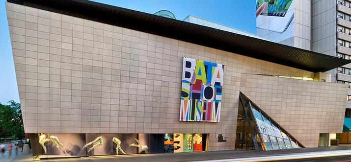 12 Best Things To Do Indoors In Toronto - Updated 2023 | Trip101