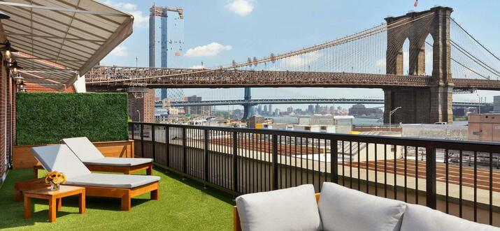 Hotels With A View Of The Brooklyn Bridge