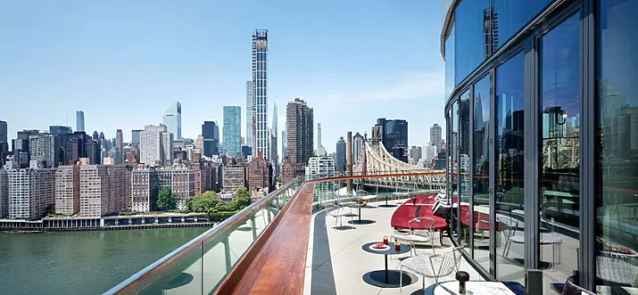11 Hotels With A View Of The East River In New York City