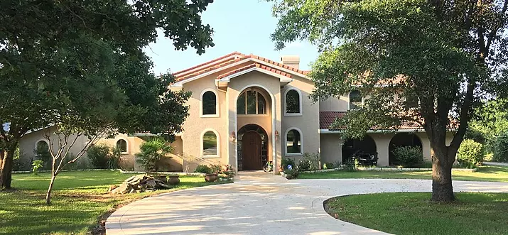 Where To Stay In Denton, Texas: 8 Hotels & Vacation Rentals