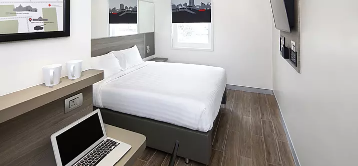 18 Handpicked Hotels In Manila, Philippines