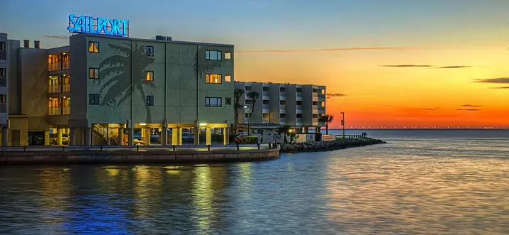 Top 9 Hotels With In-Room Kitchen In Tampa, Florida, USA