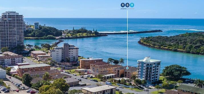 stayz tweed heads
