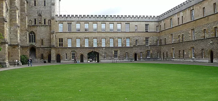 11 Ways To Spend Your Day In Oxford As A Solo Traveler