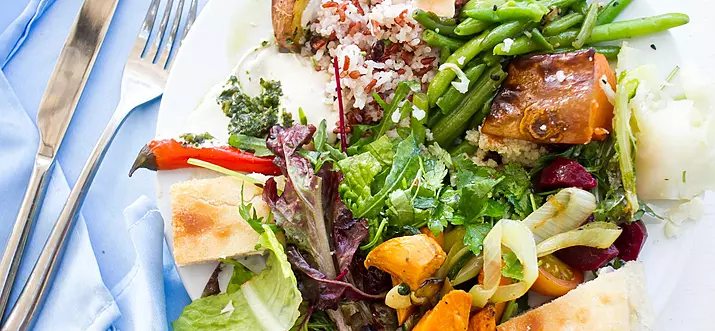 10 Vegetarian Restaurants In Montreal, Canada