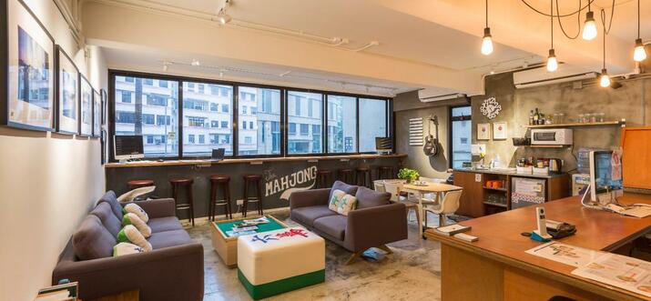 backpacker hostels in hong kong