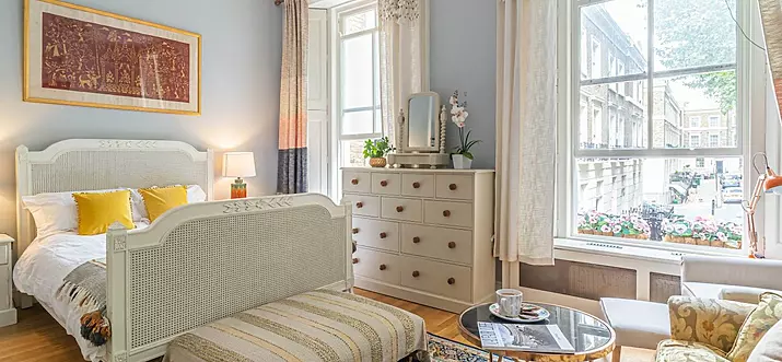 Top 14 Guesthouses In London, England